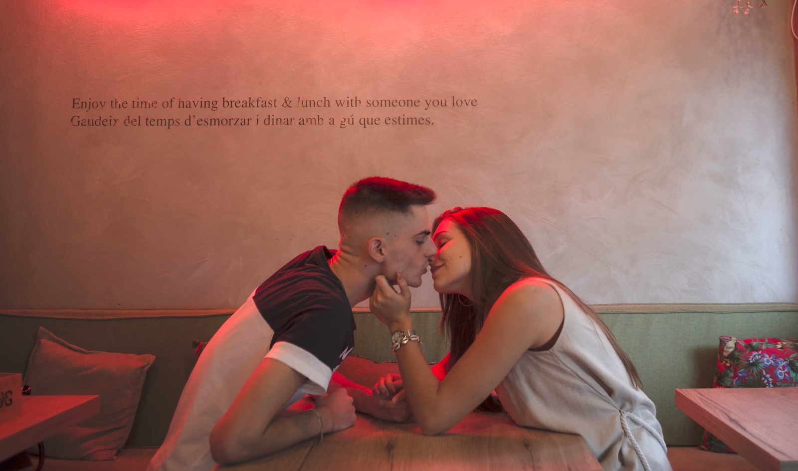 Come organizzare un evento aziendale di successo: guida completa