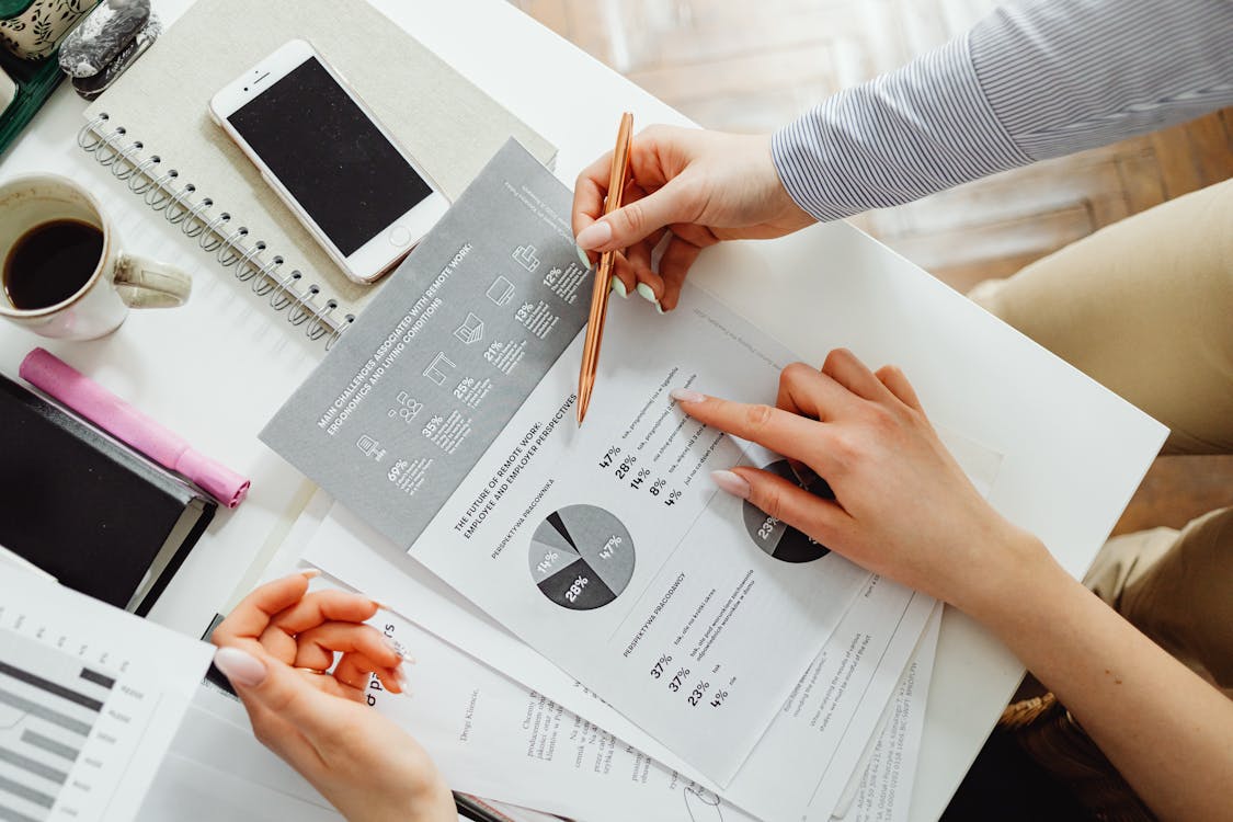 Come misurare il ROI della tua agenzia di marketing: le 10 metriche che contano davvero
