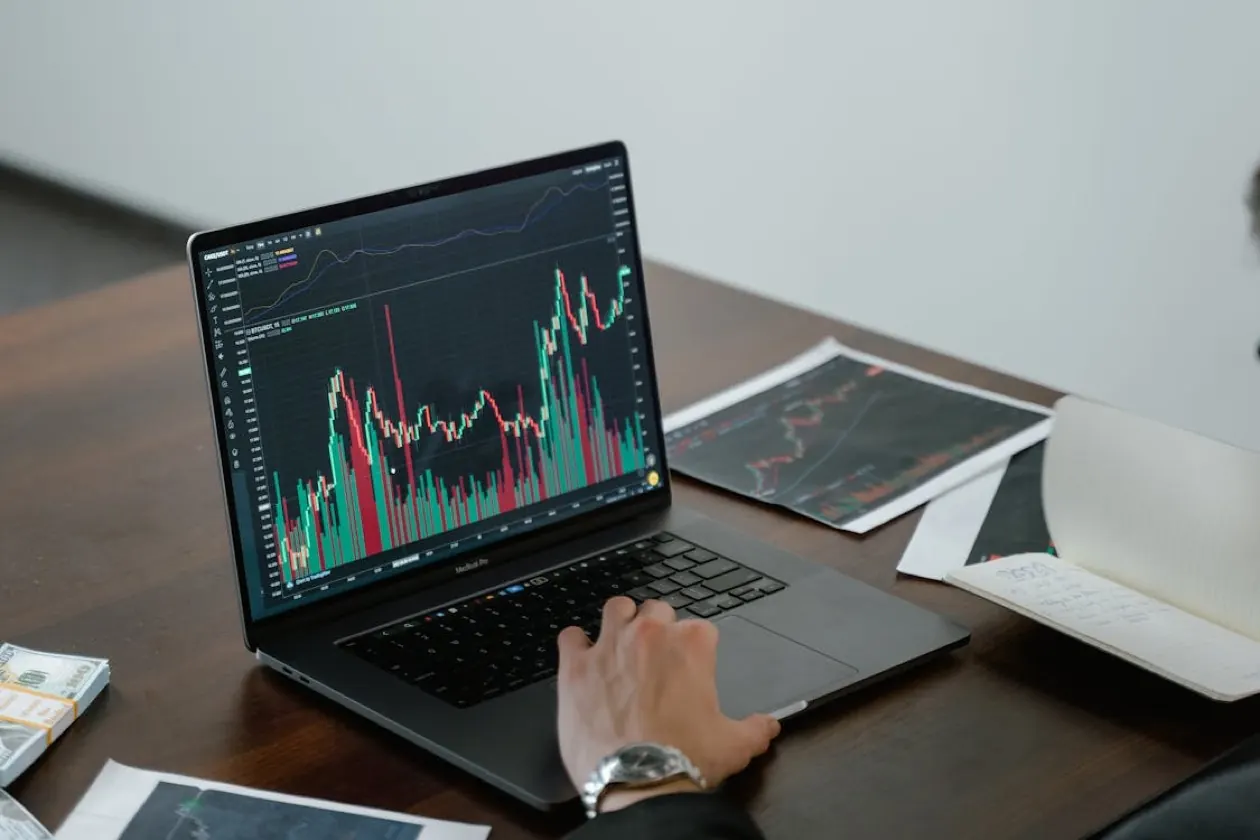 Quali KPI usare per misurare i risultati di un'agenzia di marketing: la guida completa